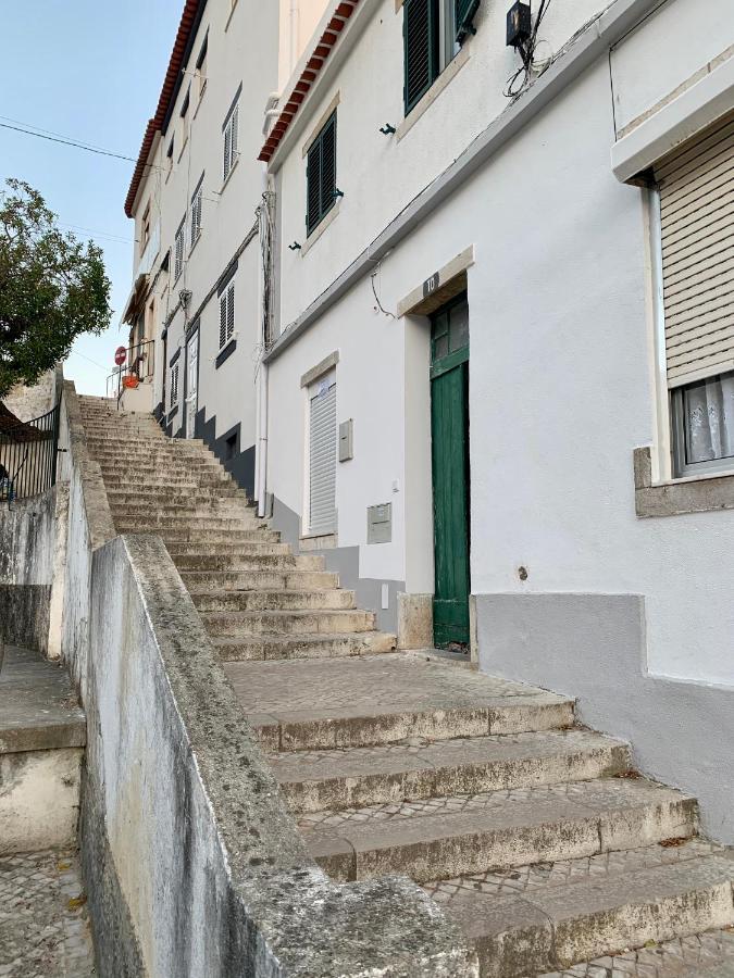 Casa do largo do calvário Sesimbra Exterior foto
